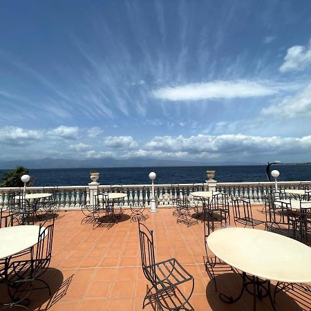 Hotel La Lampara レッジョ・ディ・カラブリア エクステリア 写真