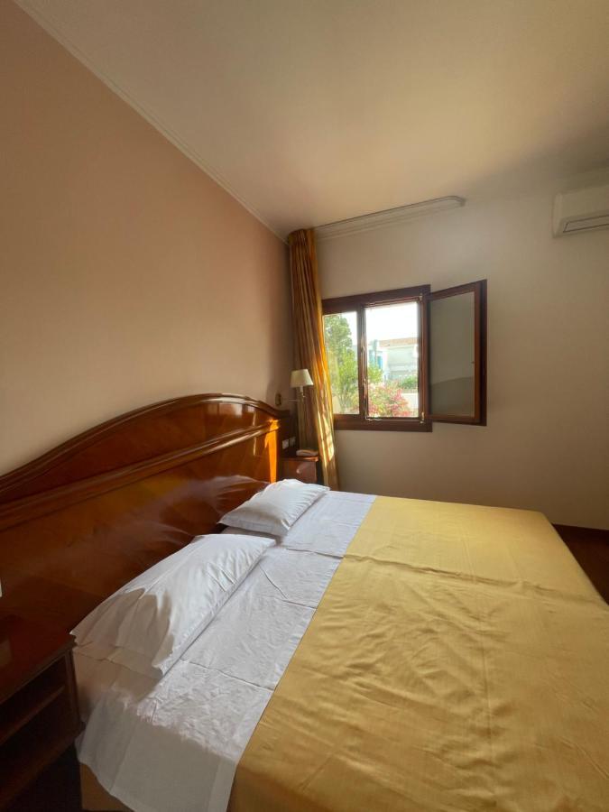 Hotel La Lampara レッジョ・ディ・カラブリア エクステリア 写真